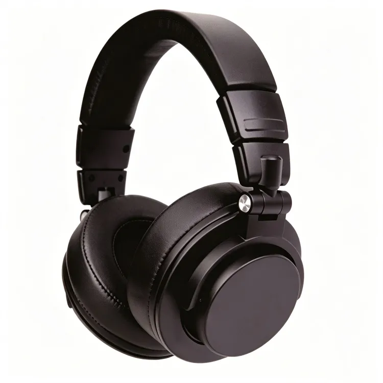 Closed Studio Headphones